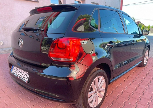 Volkswagen Polo cena 27990 przebieg: 120000, rok produkcji 2011 z Szczecinek małe 562